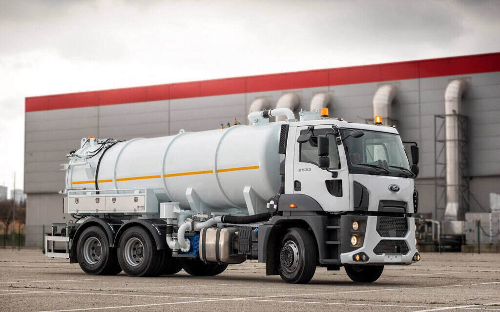Başakşehir Mini Vidanjör: Modern Yerleşimlerde Dar Alanlara Uyumlu Kanal Temizliği